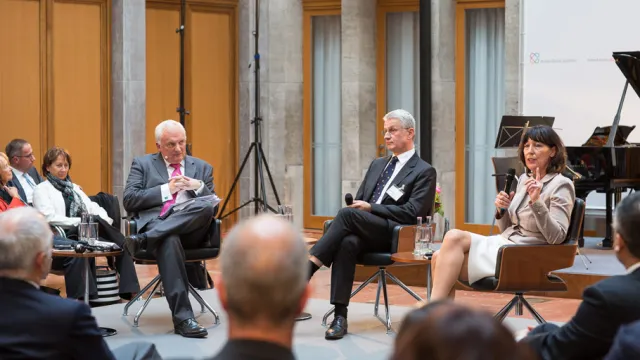 RBA_Opening_02