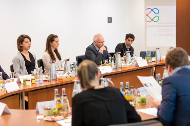 015_rbs_lunchtalk_manuel-frauendorf-fotografie_1K1A5503_0.jpg